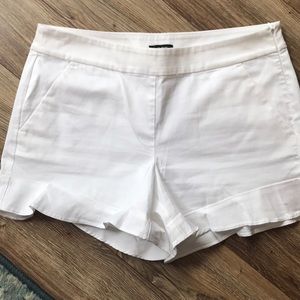 Loft White short